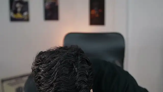 Hazzan Velez online show from 11/23/25, 01:48