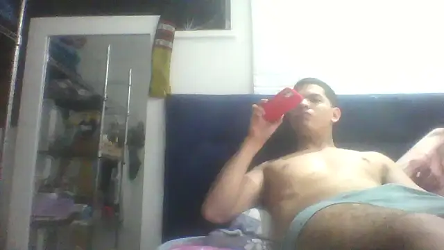 Snapshot of RDbruto chatting on 10/09/25, 10:43 RDbruto online show from 10/09/25, 10:43