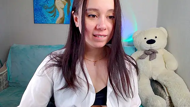 Snapshot of AlinaWett chatting on 01/18/25, 01:52 AlinaWett online show from 01/18/25, 01:52