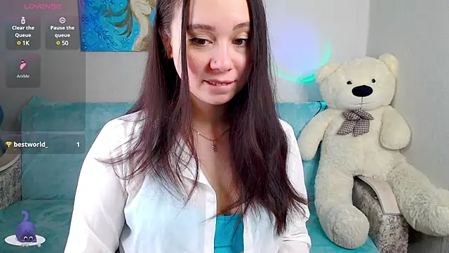 Snapshot of AlinaWett chatting on 12/21/24, 11:13 AlinaWett online show from 12/21/24, 11:13
