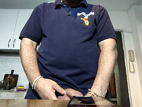 Snapshot of Maryo0001 chatting on 09/12/25, 11:04 Maryo0001 online show from 09/12/25, 11:04