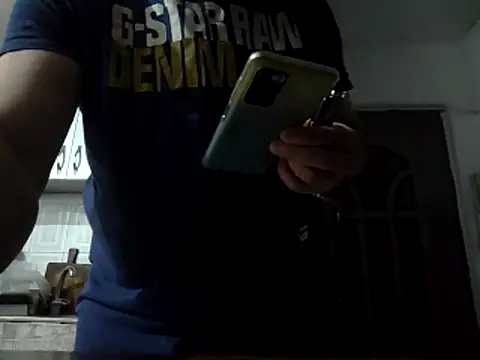 Snapshot of Maryo0001 chatting on 11/03/25, 11:52 Maryo0001 online show from 11/03/25, 11:52