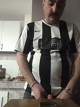 Maryo0001 online show from 02/11/26, 11:48