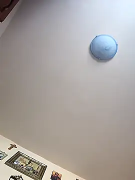 Snapshot of Maryo0001 chatting on 11/09/25, 10:52 Maryo0001 online show from 11/09/25, 10:52