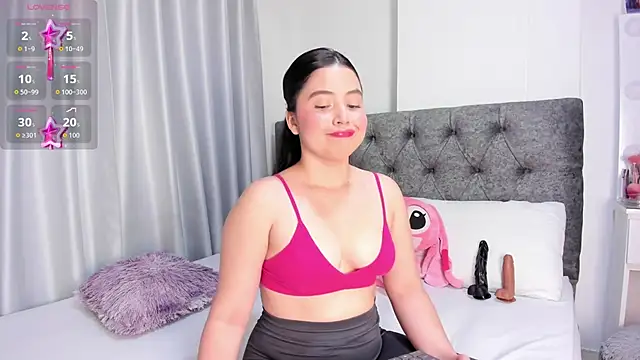 Snapshot of abbyfoxx_ chatting on 10/16/25, 09:45 abbyfoxx online show from 10/16/25, 09:45