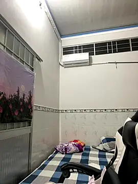 NDith online show from 10/17/25, 01:24