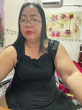 Snapshot of NDith chatting on 06/03/26, 01:01 NDith online show from 06/03/26, 01:01