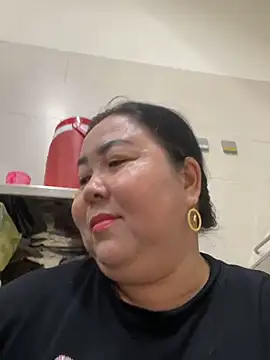 Snapshot of NDith chatting on 03/11/26, 11:10 NDith online show from 03/11/26, 11:10