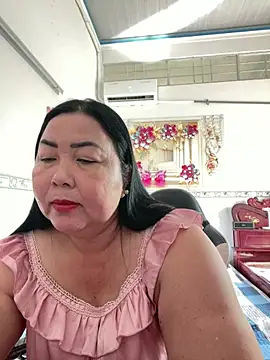 Snapshot of NDith chatting on 03/21/26, 01:18 NDith online show from 03/21/26, 01:18