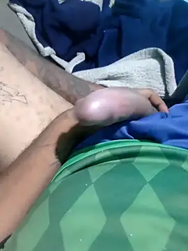 rique-23- online show from 04/11/26, 06:32