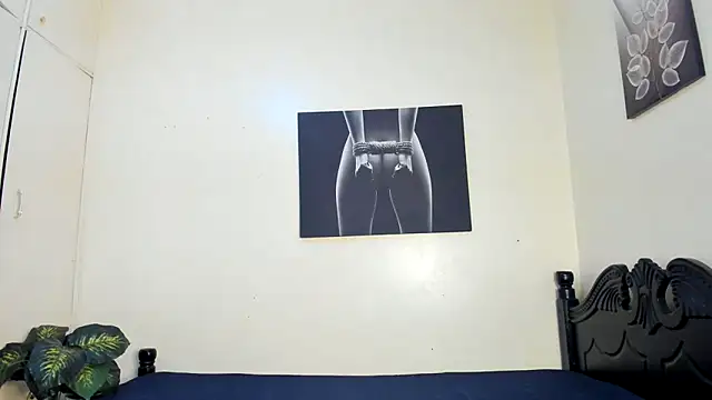 Riya xXx online show from 02/14/26, 09:48