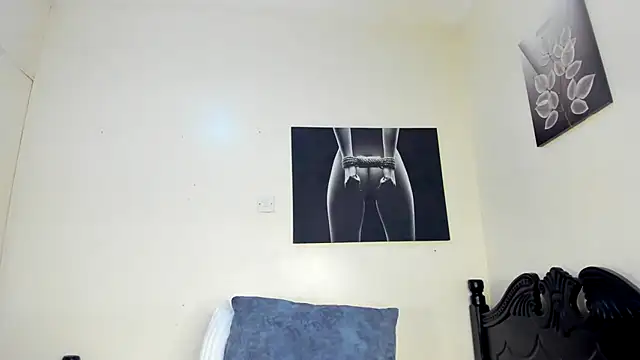 Riya xXx online show from 11/09/25, 04:05