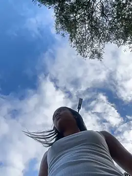 NAUGHTY LITTLE 18 online show from 09/12/25, 10:09