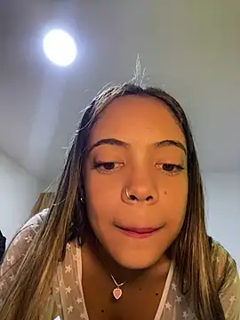 NAUGHTY LITTLE 18 online show from 02/01/25, 01:12