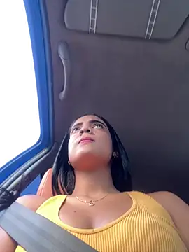 NAUGHTY LITTLE 18 online show from 09/19/25, 09:08