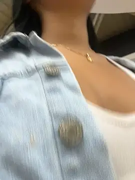 NAUGHTY LITTLE 18 online show from 09/23/25, 09:22