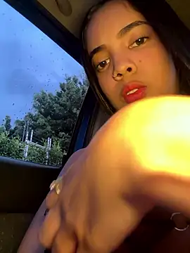 NAUGHTY LITTLE 18 online show from 01/12/26, 09:09