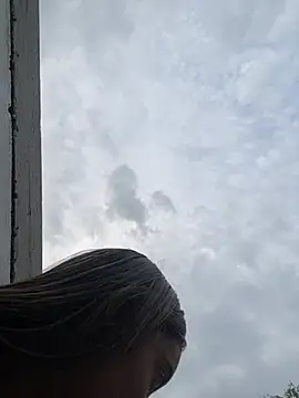 NAUGHTY LITTLE 18 online show from 02/02/25, 11:11