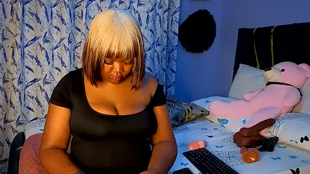 Cherriikenzie online show from 05/08/26, 10:13