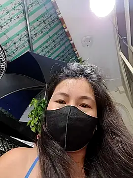 Snapshot of lyna_bl chatting on 09/14/25, 02:28 lyna bl online show from 09/14/25, 02:28
