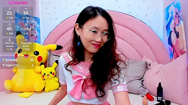Nao  Chan  online show from 03/10/25, 08:06