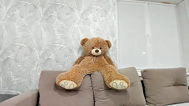 Karina sunny online show from 03/06/25, 07:54