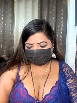 Oh-Monika online show from 10/29/25, 04:39