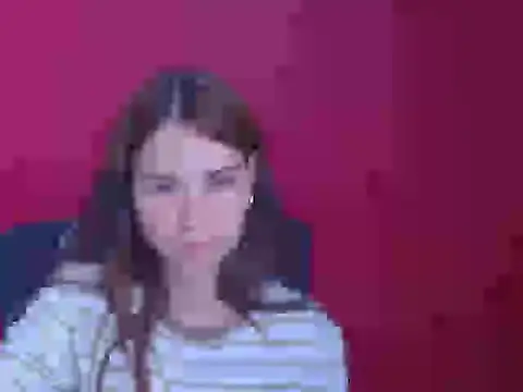 Snapshot of Loon_Amore chatting on 10/08/25, 12:28 Loon Amore online show from 10/08/25, 12:28