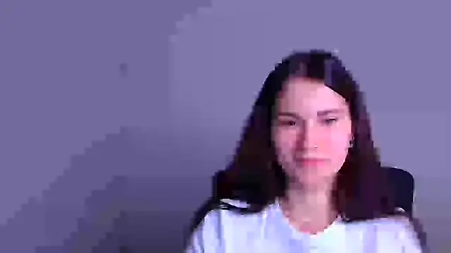 Snapshot of Loon_Amore chatting on 01/27/25, 07:35 Loon Amore online show from 01/27/25, 07:35