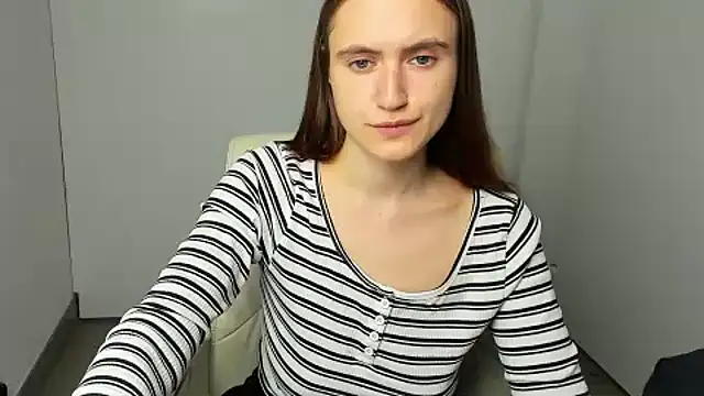 Gabriellagirl online show from 11/19/25, 12:38