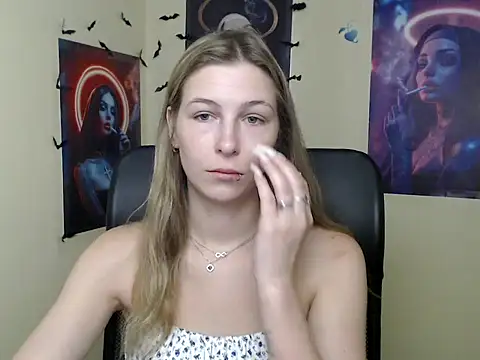 StrangerGi online show from 07/02/26, 06:19