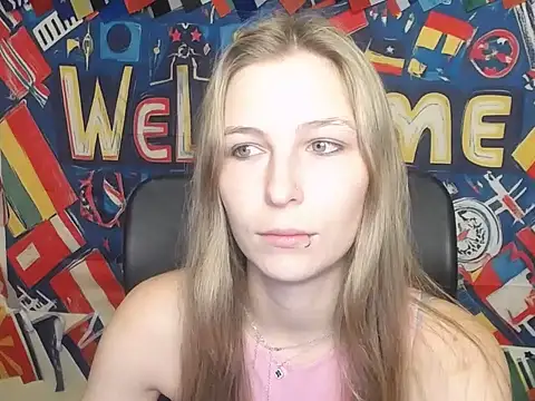 StrangerGi online show from 07/13/26, 06:13