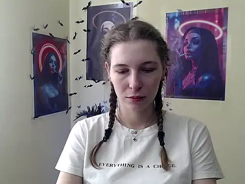 StrangerGi online show from 03/11/26, 07:02