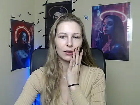 StrangerGi online show from 05/26/26, 06:00