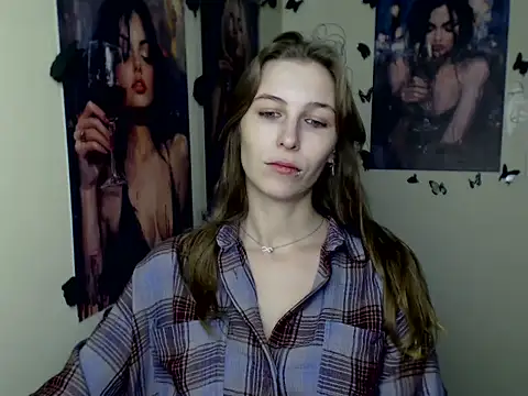 Snapshot of StrangerGi chatting on 12/03/25, 12:59 StrangerGi online show from 12/03/25, 12:59