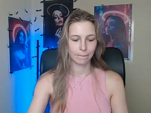 StrangerGi online show from 07/22/26, 06:15