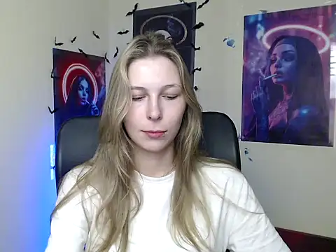StrangerGi online show from 06/05/26, 06:18
