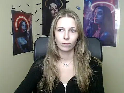 StrangerGi online show from 05/29/26, 12:00