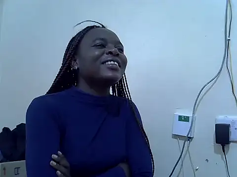 Snapshot of dirtyshowgirl chatting on 01/13/26, 08:40 dirtyshowgirl online show from 01/13/26, 08:40