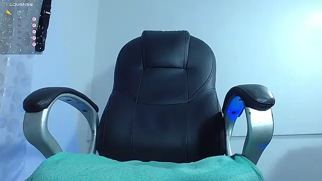 Matthew Boy  online show from 02/21/25, 08:07