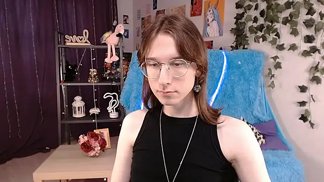 Hermione Reid online show from 01/25/25, 10:29