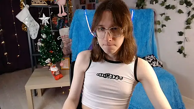 Hermione Reid online show from 01/08/25, 04:23