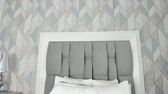 anais cooper online show from 09/21/25, 11:37