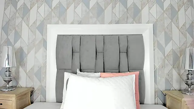 anais cooper online show from 11/18/25, 11:35