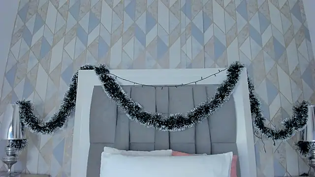 anais cooper online show from 12/16/25, 11:36