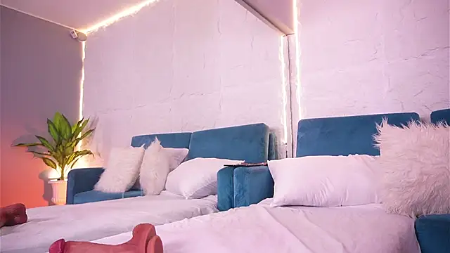 CailynBrowm online show from 03/29/26, 04:58