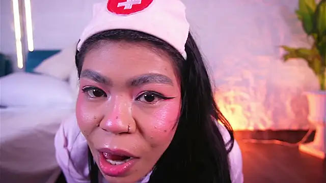 CailynBrowm online show from 04/10/26, 04:08