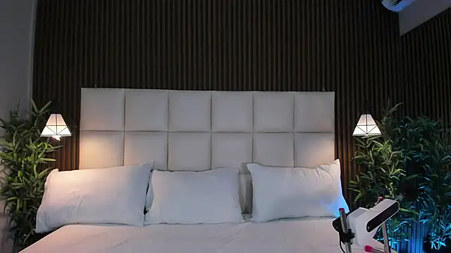 CailynBrowm online show from 11/08/25, 04:38