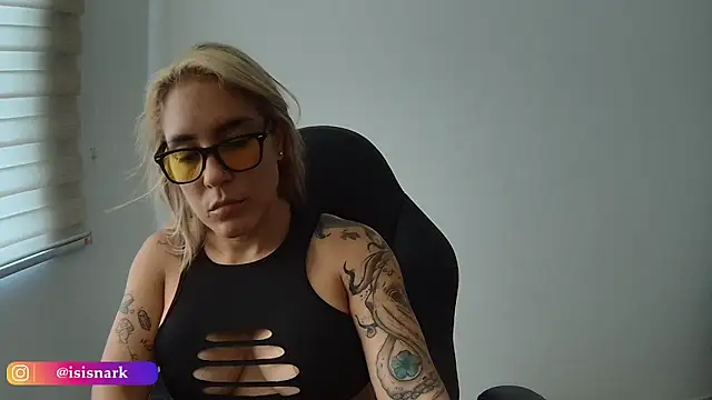 Isis69  online show from 10/31/25, 09:11