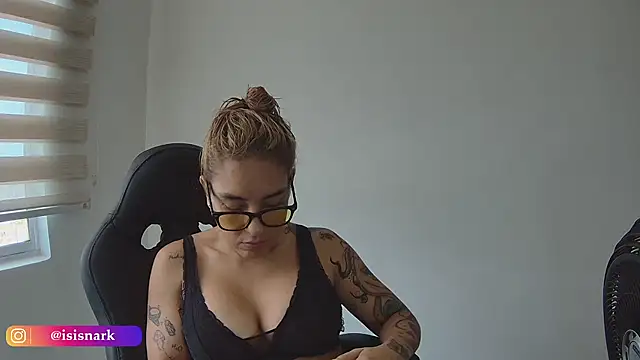 Isis69  online show from 04/15/26, 04:22